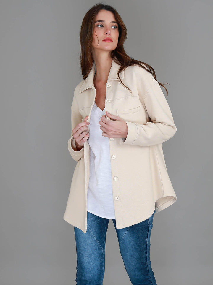 Marion – Oversized Button-Down Shacket