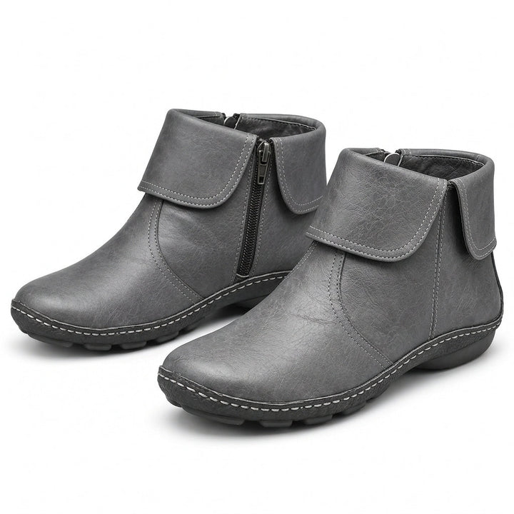 Saskia – Ankle Boots with Easy Side Zip