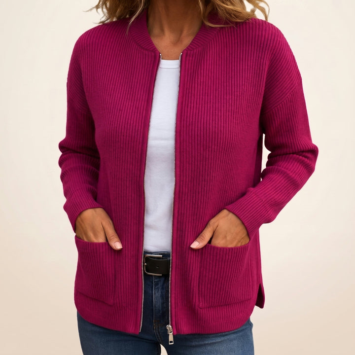 Honora – Ribbed Zip-Up Cardigan with Deep Pockets